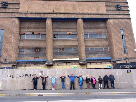 Dudley Hippodrome Supporters Group .